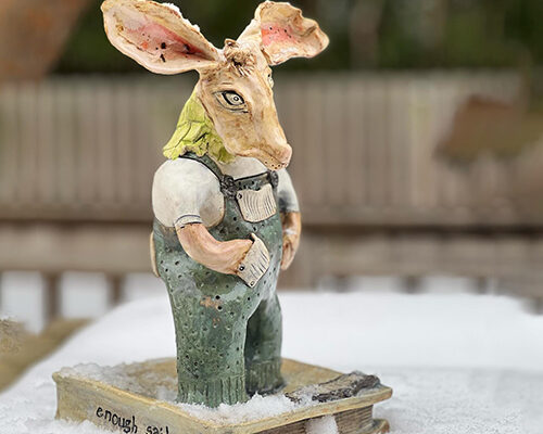 Robin Jones bunny sculpture